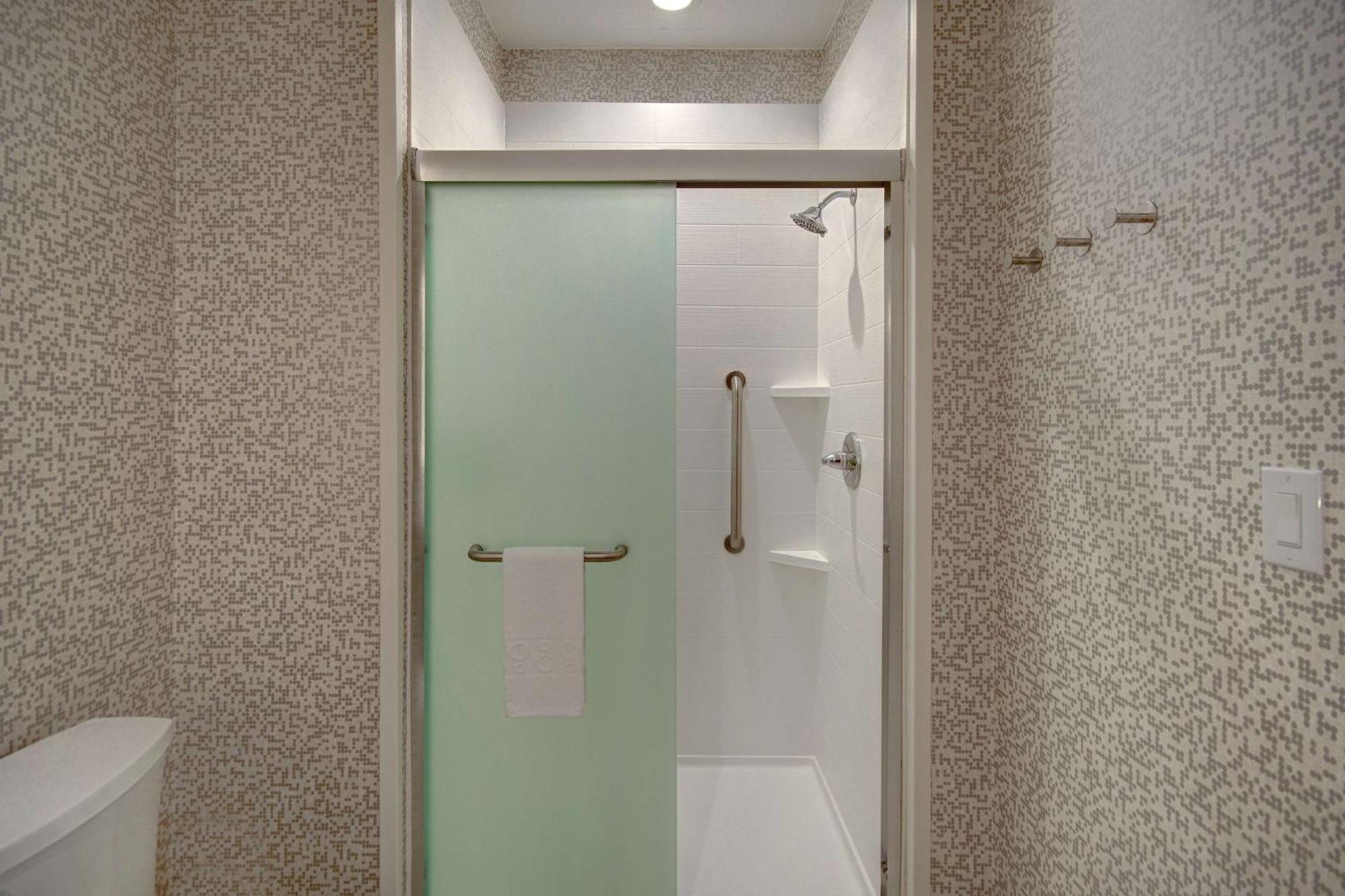 Home2 Suites By Hilton Burleson Dış mekan fotoğraf