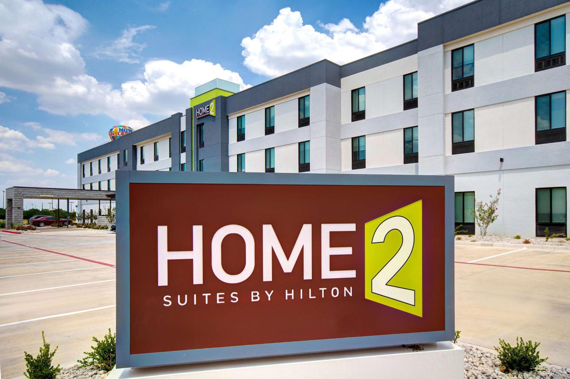 Home2 Suites By Hilton Burleson Dış mekan fotoğraf
